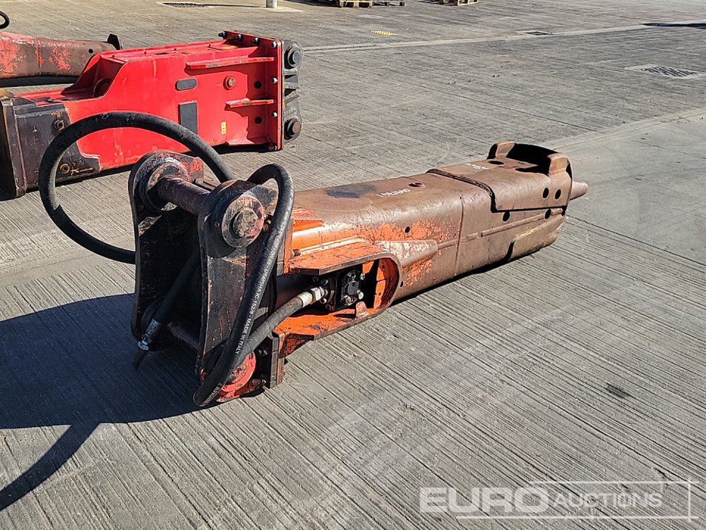 Hydraulic Breaker 80mm Pin to suit 20 Ton Excavator - Hydraulic hammer: picture 5 Hydraulic Breaker 80mm Pin to suit 20 Ton Excavator - Hydraulic hammer: picture 5