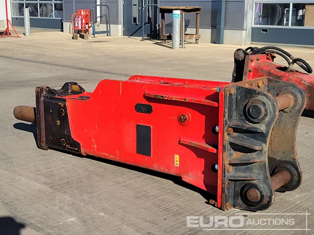 Hydraulic Breaker 80mm Pin to suit 20 Ton Excavator - Hydraulic hammer: picture 3 Hydraulic Breaker 80mm Pin to suit 20 Ton Excavator - Hydraulic hammer: picture 3