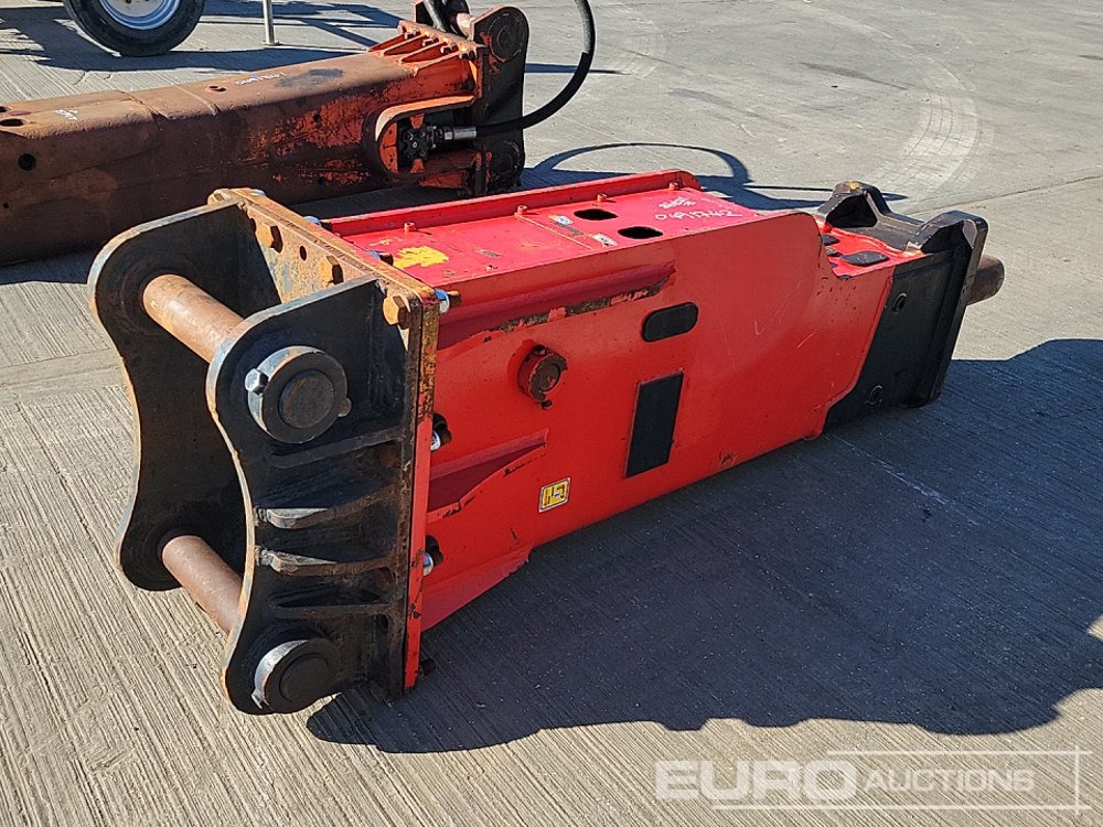 Hydraulic Breaker 80mm Pin to suit 20 Ton Excavator - Hydraulic hammer: picture 5 Hydraulic Breaker 80mm Pin to suit 20 Ton Excavator - Hydraulic hammer: picture 5