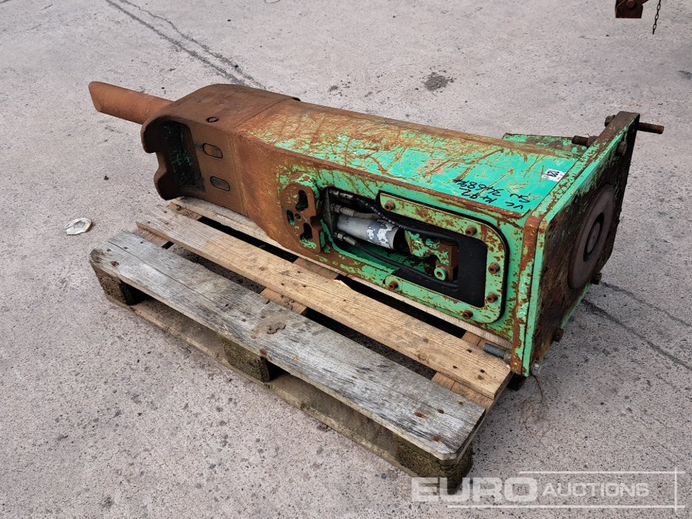 Hydraulic Breaker to suit 13 Ton Excavator - Hydraulic hammer: picture 3 Hydraulic Breaker to suit 13 Ton Excavator - Hydraulic hammer: picture 3