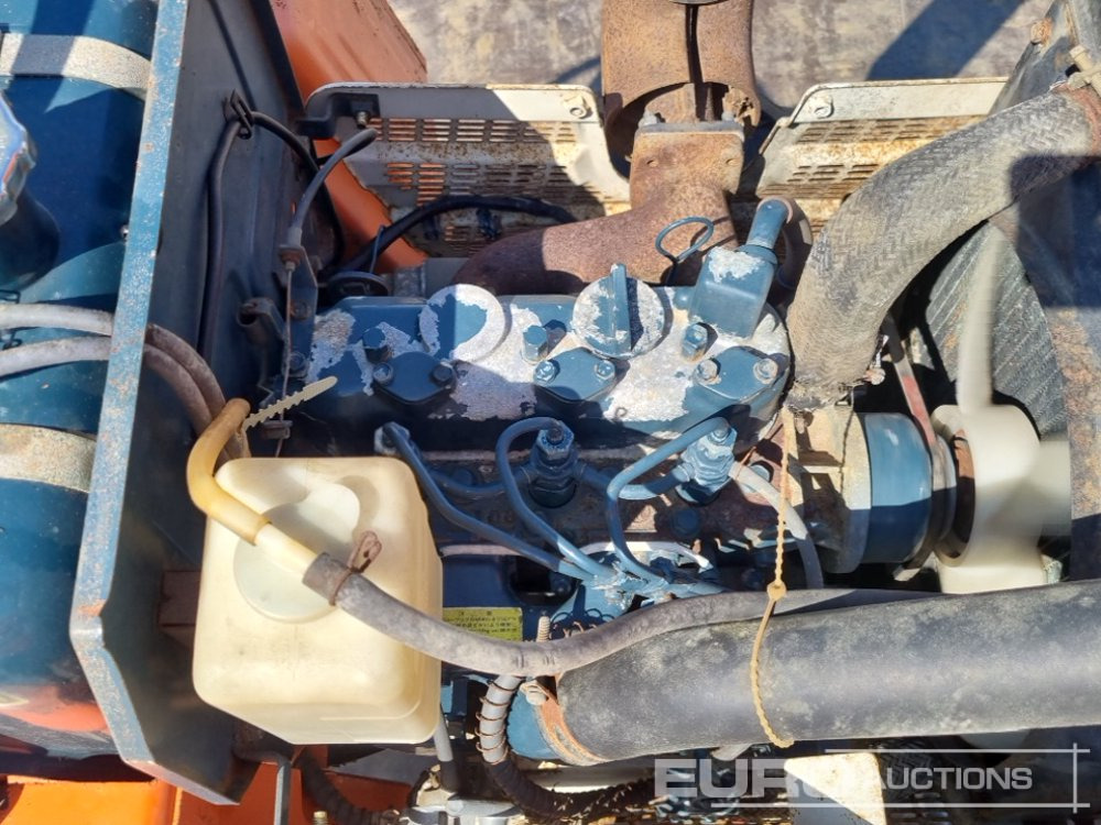 Compact tractor Kubota B1502: picture 18