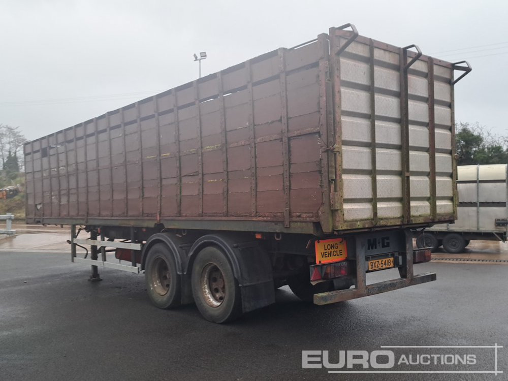 M&G 33" Twin Axle Flat Trailer, Demountable Livestock Body - Livestock semi-trailer: picture 3 M&G 33" Twin Axle Flat Trailer, Demountable Livestock Body - Livestock semi-trailer: picture 3