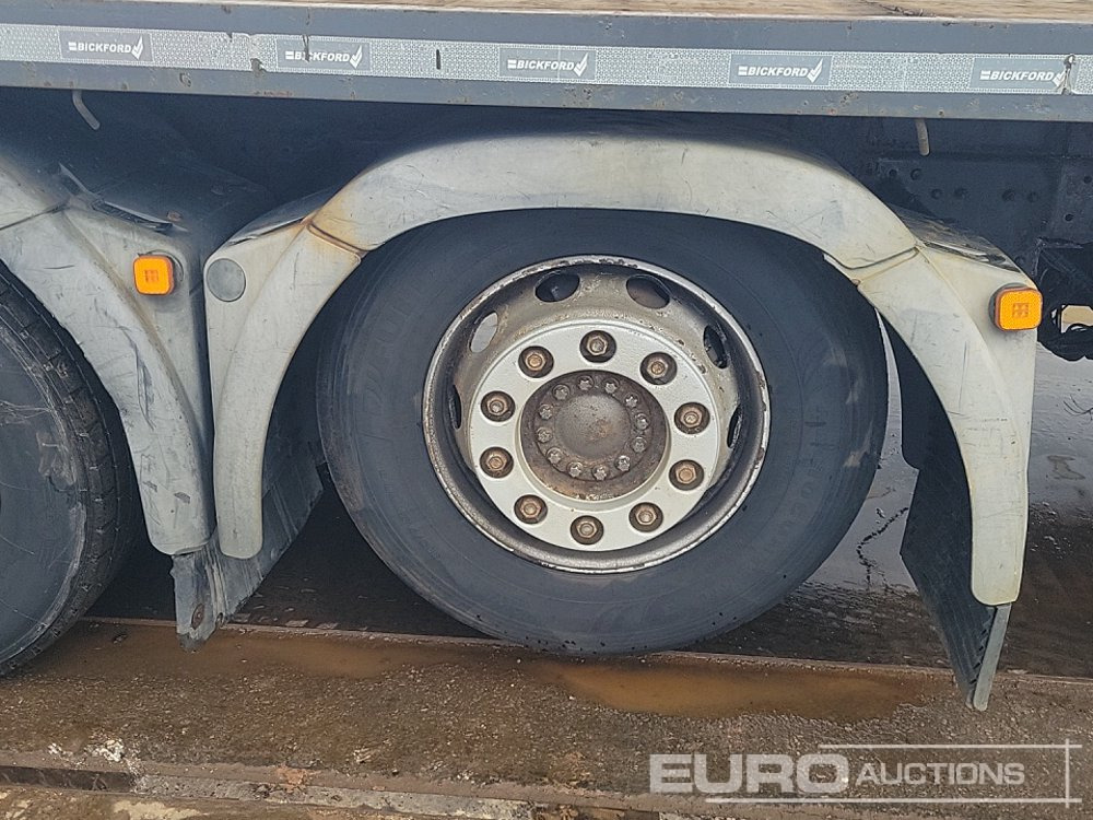 Dropside/ Flatbed truck MAN 26.400: picture 11
