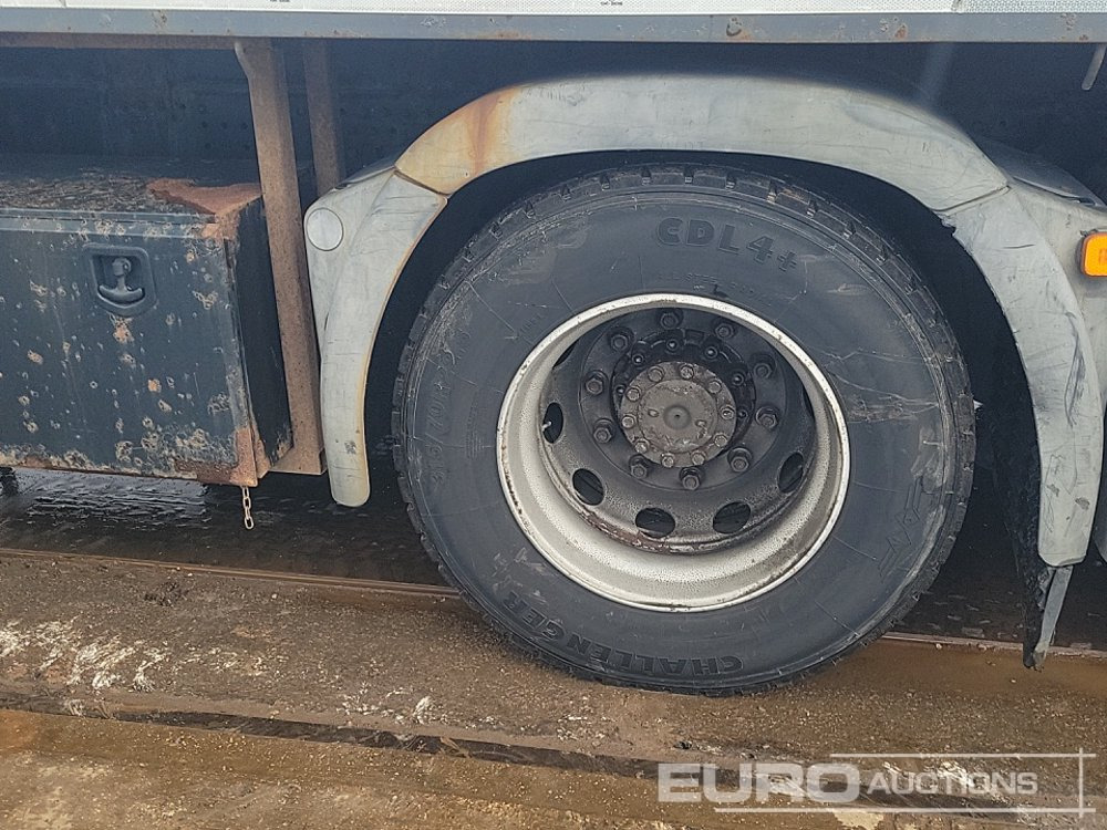 Dropside/ Flatbed truck MAN 26.400: picture 10