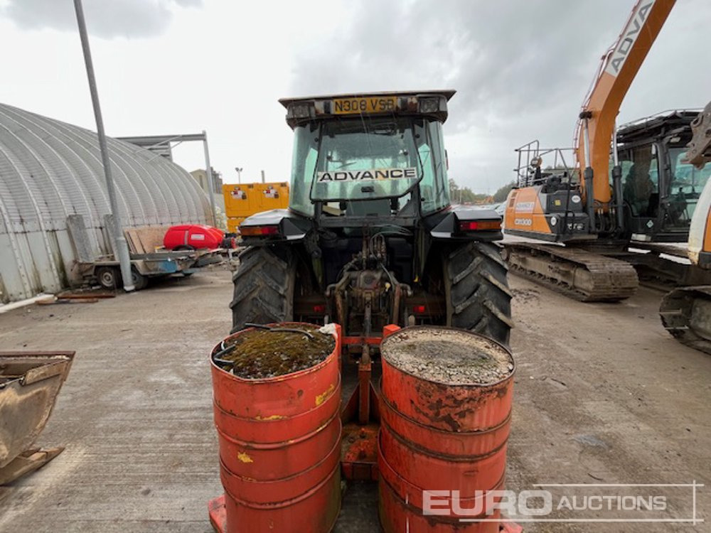 Massey Ferguson 6120 - Farm tractor: picture 4 Massey Ferguson 6120 - Farm tractor: picture 4