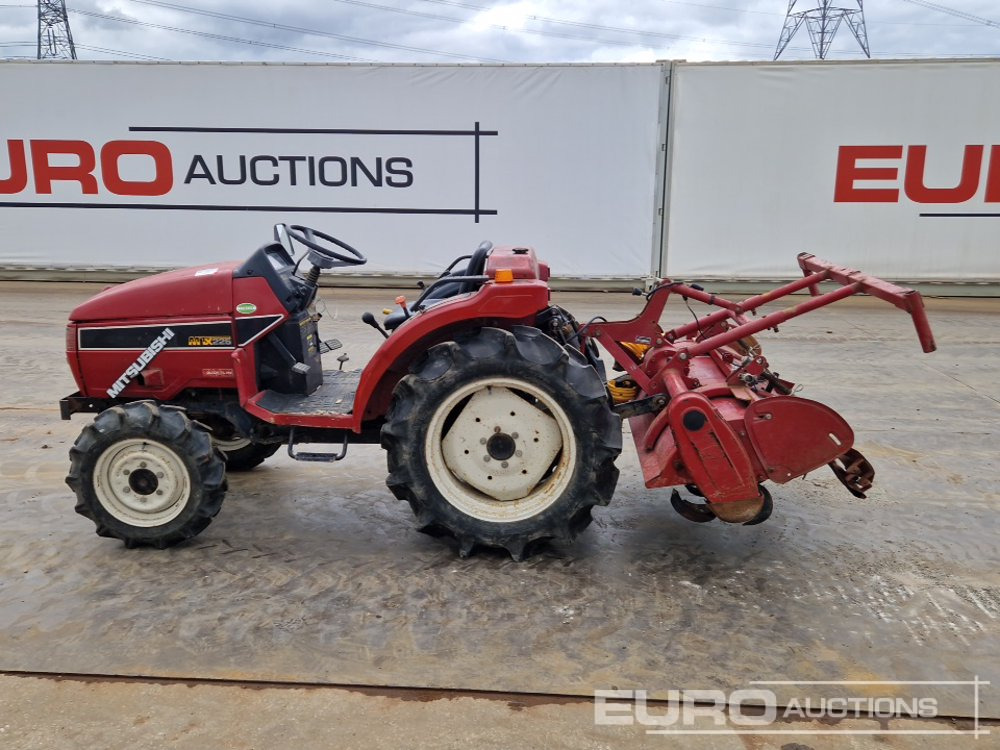 Mitsubishi MTX225 - Compact tractor: picture 2 Mitsubishi MTX225 - Compact tractor: picture 2