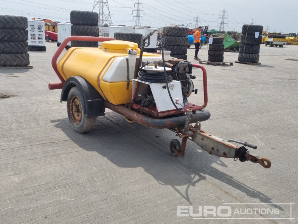 Pressure washer Single Axle Plastic Water Bowser, Yanmar Pressure Washer: picture 7