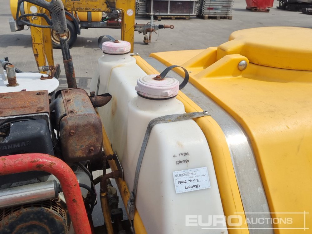 Pressure washer Single Axle Plastic Water Bowser, Yanmar Pressure Washer: picture 20