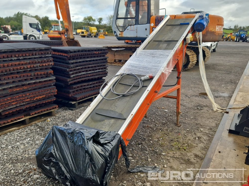 Tong Engineering 9' x 450mm 3 Phase Conveyor - Construction equipment: picture 1 Tong Engineering 9' x 450mm 3 Phase Conveyor - Construction equipment: picture 1