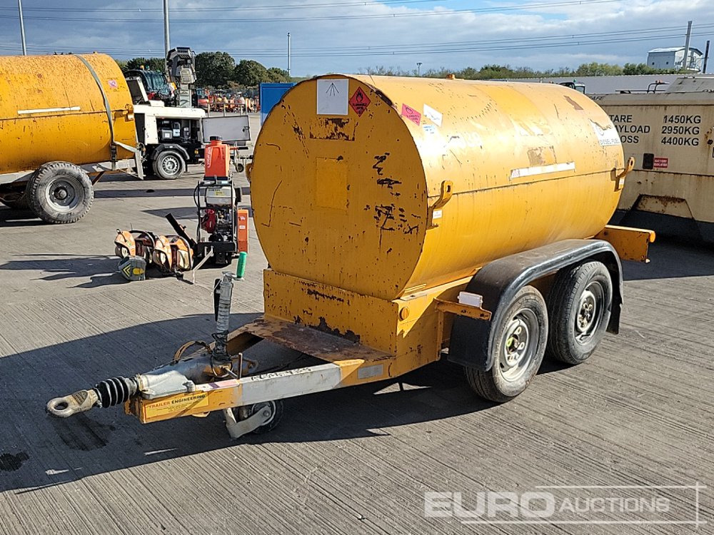 Trailer Engineering 973 Litre Single Axle Bunded Fuel Bowser, Manual Pump - Storage tank: picture 1 Trailer Engineering 973 Litre Single Axle Bunded Fuel Bowser, Manual Pump - Storage tank: picture 1