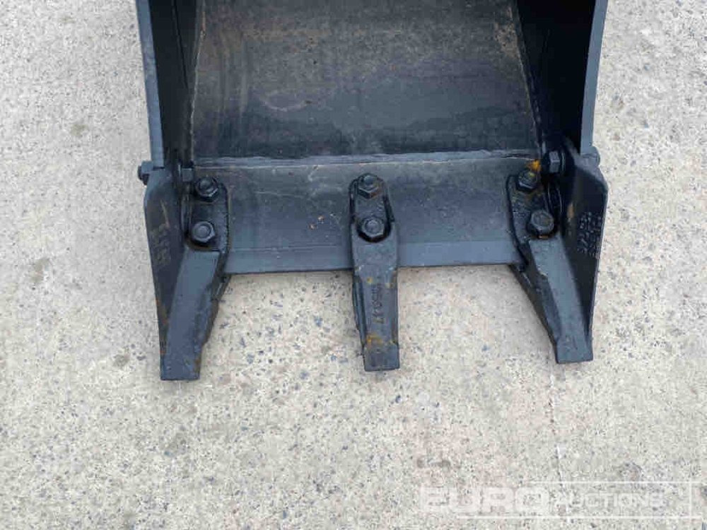 Unused 18" Geith Digging Bucket to suit Mini Excavator - Bucket: picture 4 Unused 18" Geith Digging Bucket to suit Mini Excavator - Bucket: picture 4