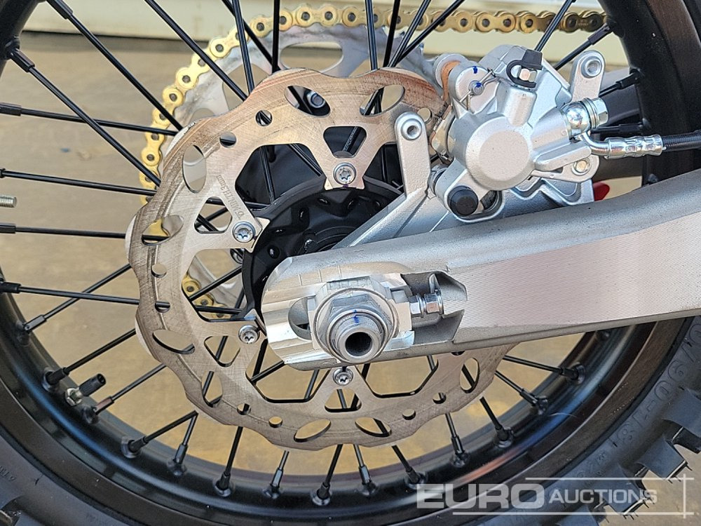 Motorcycle Unused 2025 Apollo Storm 300cc Motorcross Bike, 21" Front, 18" Rear Tyres, Electric Start, Air Cooled, Hydraulic Suspension, Disc Brakes, Lighting Kit (UNASSEMBLED): picture 13 Motorcycle Unused 2025 Apollo Storm 300cc Motorcross Bike, 21" Front, 18" Rear Tyres, Electric Start, Air Cooled, Hydraulic Suspension, Disc Brakes, Lighting Kit (UNASSEMBLED): picture 13