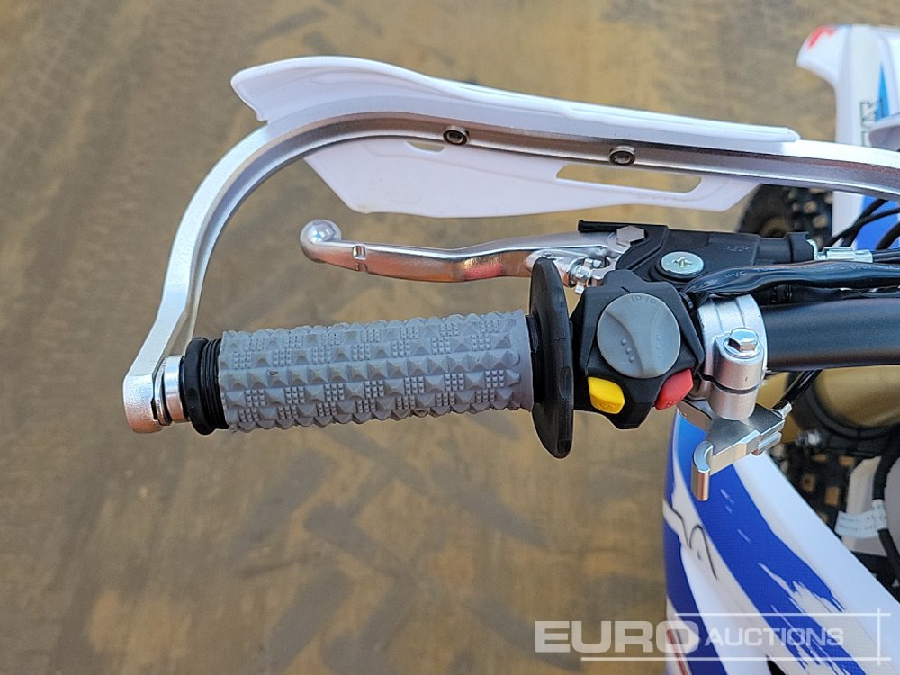 Motorcycle Unused 2025 Apollo Storm 300cc Motorcross Bike, 21" Front, 18" Rear Tyres, Electric Start, Air Cooled, Hydraulic Suspension, Disc Brakes, Lighting Kit (UNASSEMBLED): picture 30 Motorcycle Unused 2025 Apollo Storm 300cc Motorcross Bike, 21" Front, 18" Rear Tyres, Electric Start, Air Cooled, Hydraulic Suspension, Disc Brakes, Lighting Kit (UNASSEMBLED): picture 30