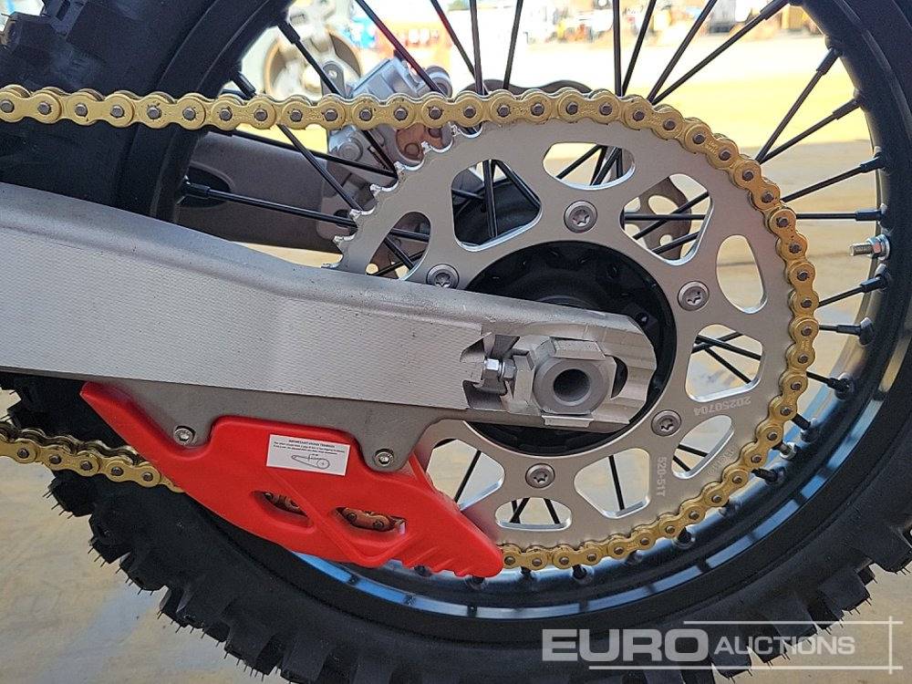 Motorcycle Unused 2025 Apollo Storm 300cc Motorcross Bike, 21" Front, 18" Rear Tyres, Electric Start, Air Cooled, Hydraulic Suspension, Disc Brakes, Lighting Kit (UNASSEMBLED): picture 14 Motorcycle Unused 2025 Apollo Storm 300cc Motorcross Bike, 21" Front, 18" Rear Tyres, Electric Start, Air Cooled, Hydraulic Suspension, Disc Brakes, Lighting Kit (UNASSEMBLED): picture 14