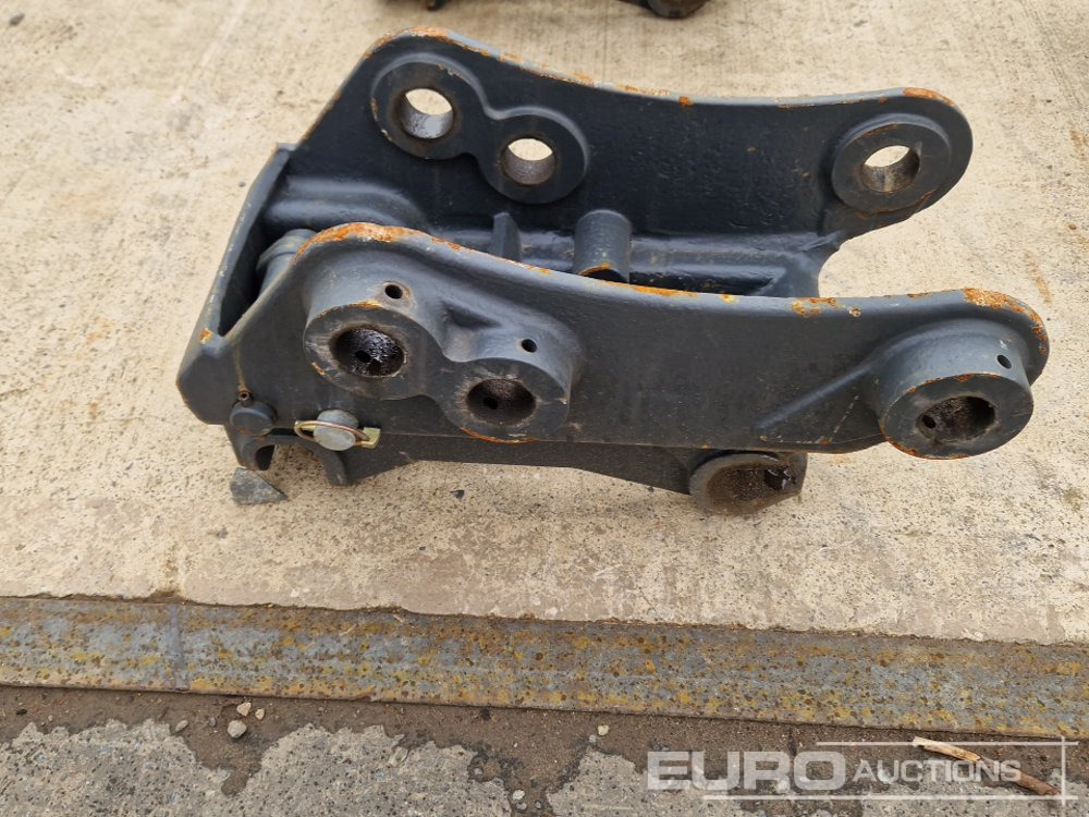 Unused 2025 Miller Manual QH 45mm Pin to suit 4-6 Ton Excavator - Quick coupler: picture 2 Unused 2025 Miller Manual QH 45mm Pin to suit 4-6 Ton Excavator - Quick coupler: picture 2