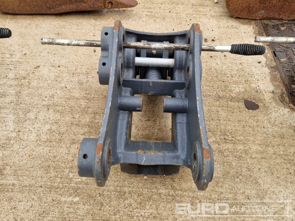 Unused 2025 Miller Manual QH 45mm Pin to suit 4-6 Ton Excavator - Quick coupler: picture 4 Unused 2025 Miller Manual QH 45mm Pin to suit 4-6 Ton Excavator - Quick coupler: picture 4
