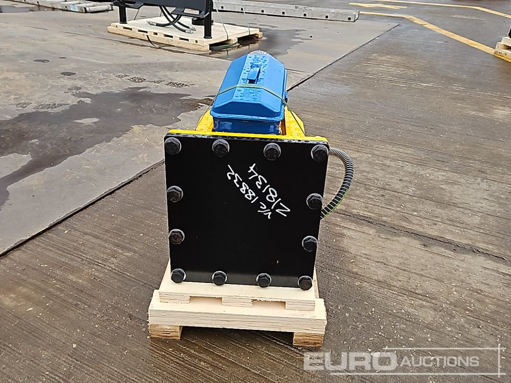 Unused 2025 Toft 680 - Hydraulic hammer: picture 4 Unused 2025 Toft 680 - Hydraulic hammer: picture 4