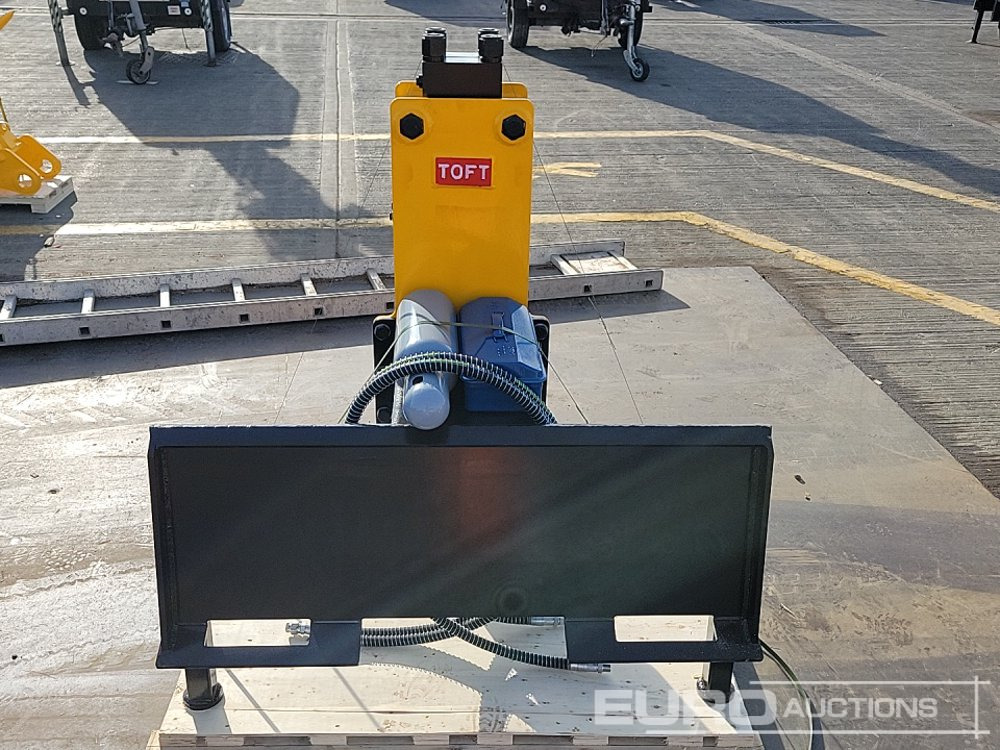 Unused 2025 Toft 750 - Hydraulic hammer: picture 4 Unused 2025 Toft 750 - Hydraulic hammer: picture 4