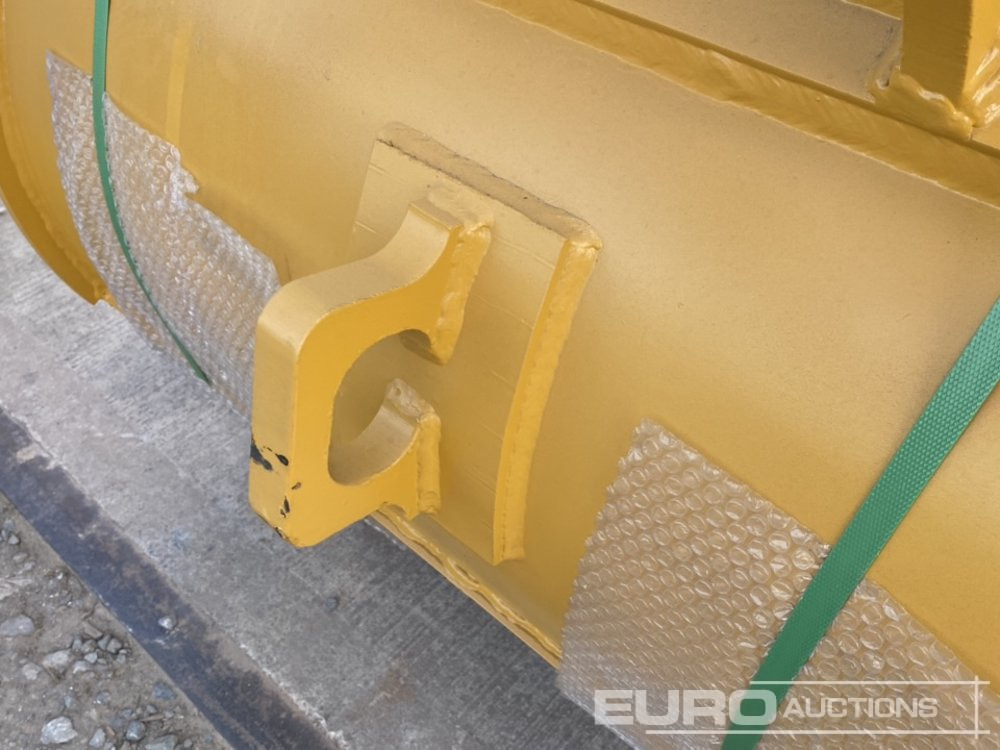 Unused 2025 Toft CAT320Q - Bucket: picture 5 Unused 2025 Toft CAT320Q - Bucket: picture 5