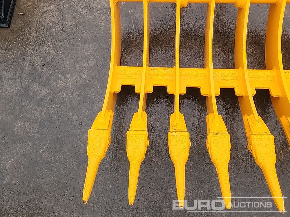 Unused 32" Rake 45mm Pin to suit 4-6 Ton Excavator - Bucket: picture 5 Unused 32" Rake 45mm Pin to suit 4-6 Ton Excavator - Bucket: picture 5