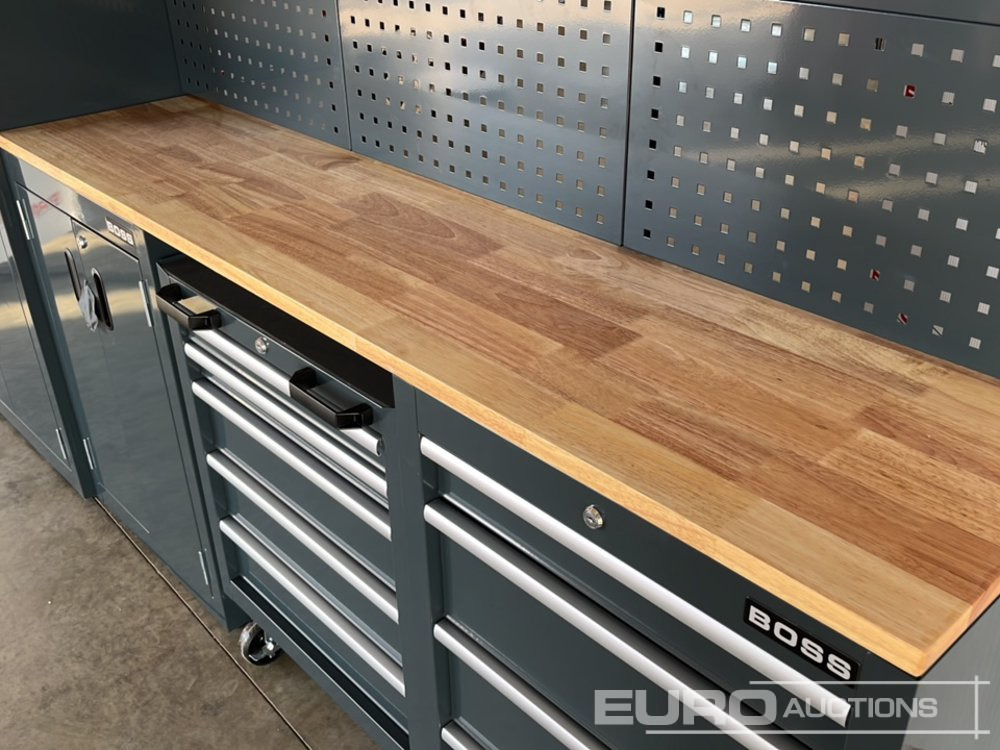 Construction equipment Unused Boss 2.6m 9 Drawer, 5 Cabinet Tool Station: picture 17