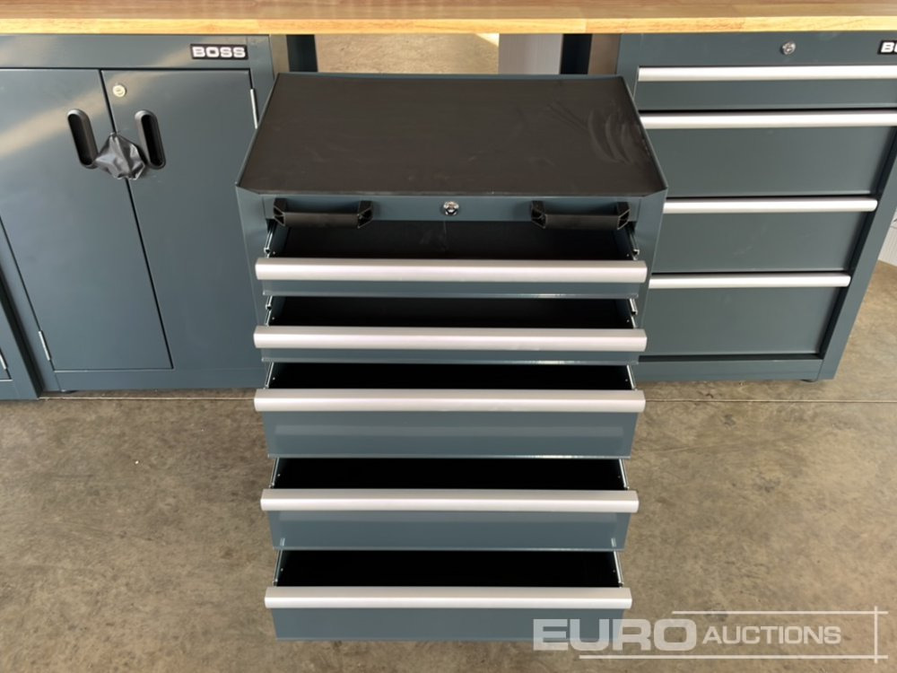 Construction equipment Unused Boss 2.6m 9 Drawer, 5 Cabinet Tool Station: picture 14