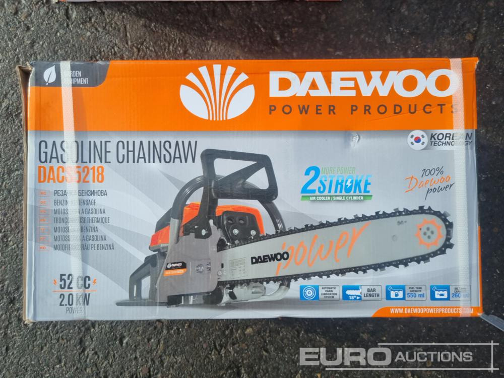 Unused Daewoo DACS5218 52cc 18" Petrol Chainsaw - Workshop equipment: picture 5 Unused Daewoo DACS5218 52cc 18" Petrol Chainsaw - Workshop equipment: picture 5