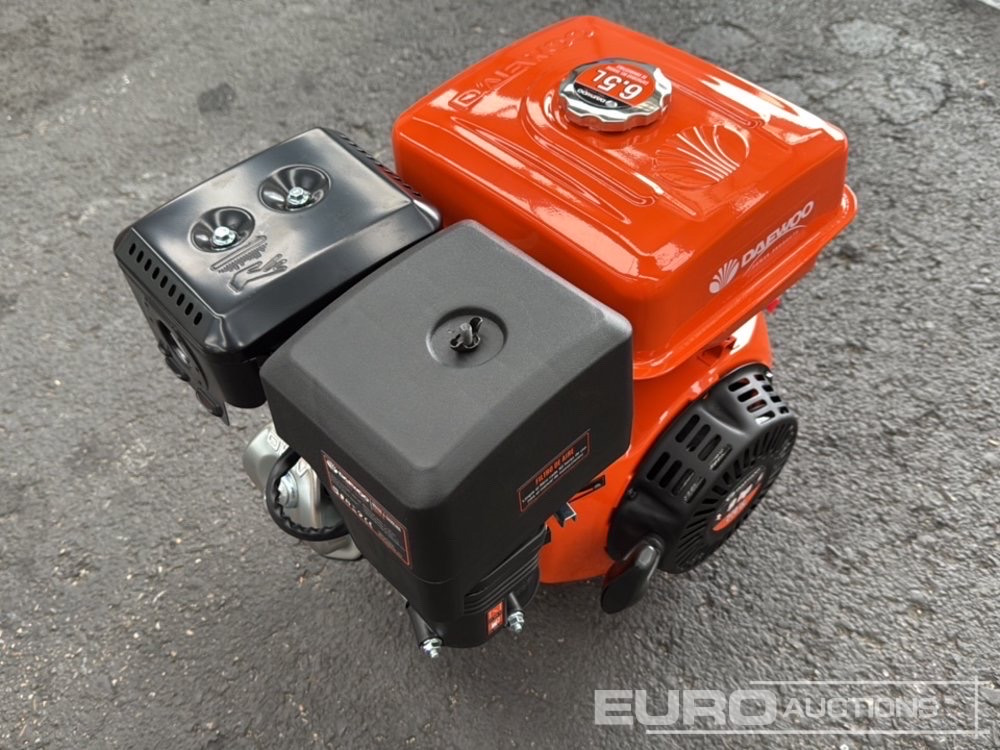 Unused Daewoo GAE190F 418CC Petrol Engine - Workshop equipment: picture 1 Unused Daewoo GAE190F 418CC Petrol Engine - Workshop equipment: picture 1