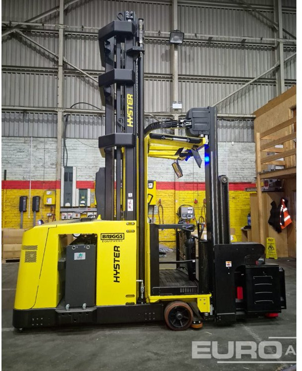 Unused Hyster Hyster C1.0 Very Narrow Aisle Reach Truck - Forklift: picture 3 Unused Hyster Hyster C1.0 Very Narrow Aisle Reach Truck - Forklift: picture 3
