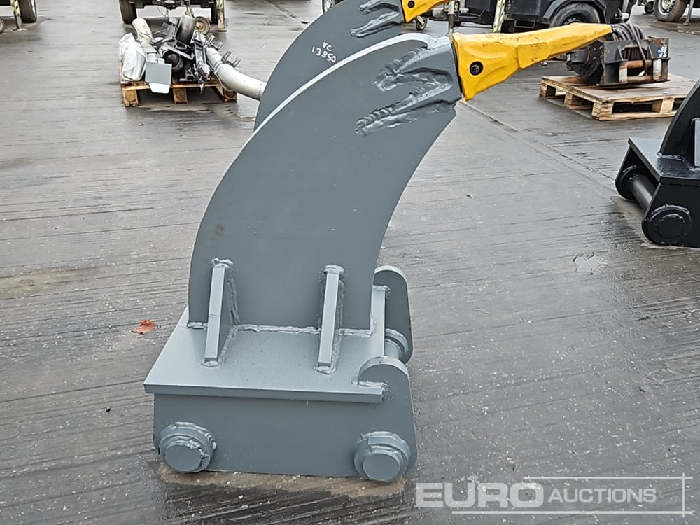 New Bucket Unused Ripper 80mm Pin to suit 20 Ton Excavator: picture 6 New Bucket Unused Ripper 80mm Pin to suit 20 Ton Excavator: picture 6