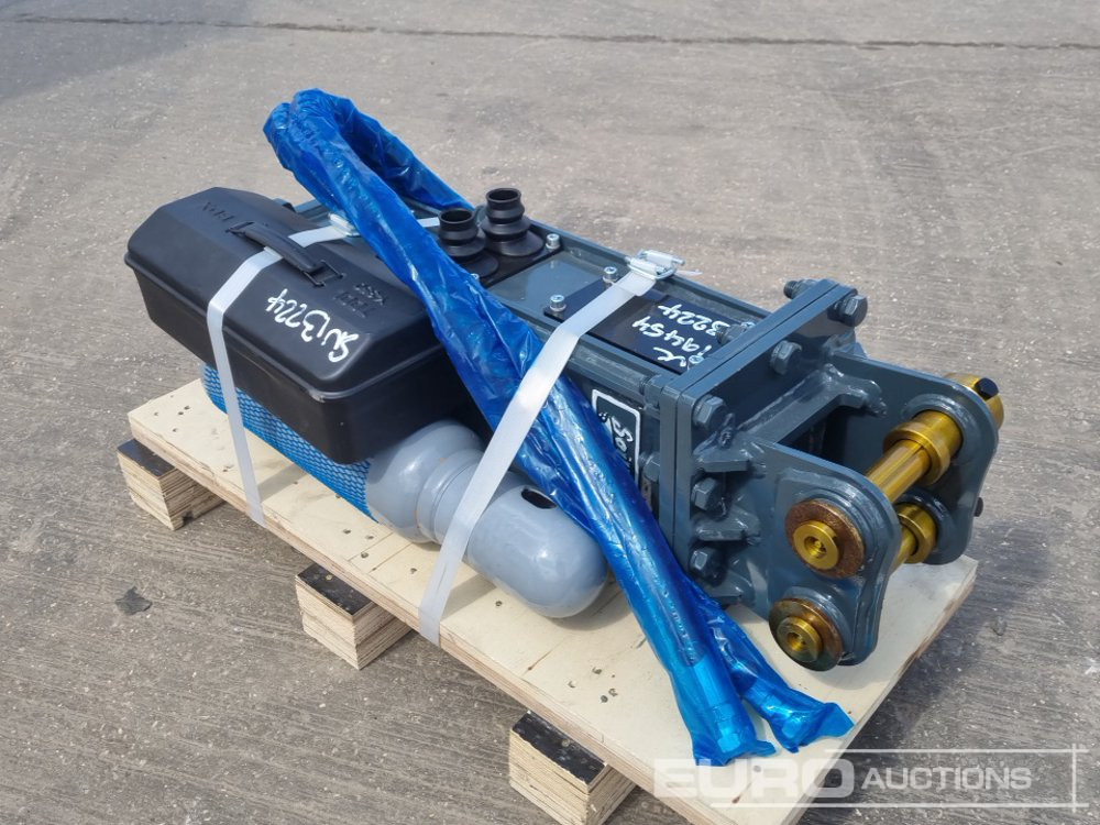 Unused Sailing 35 - Hydraulic hammer: picture 3 Unused Sailing 35 - Hydraulic hammer: picture 3
