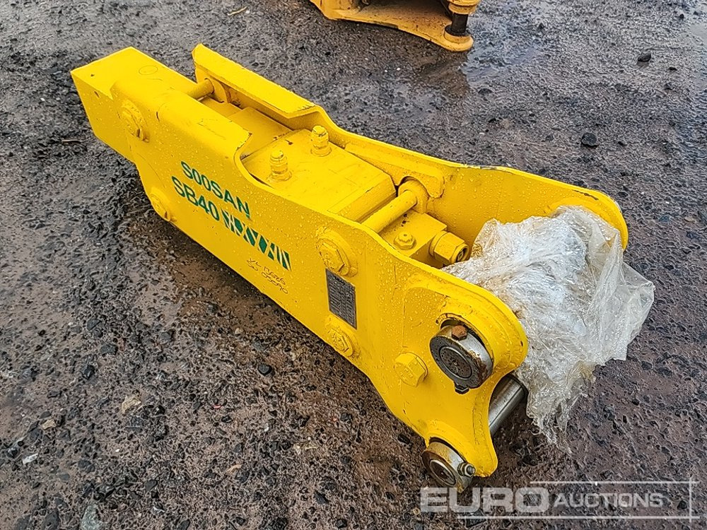 Unused Soosan SB40 - Hydraulic hammer: picture 4 Unused Soosan SB40 - Hydraulic hammer: picture 4