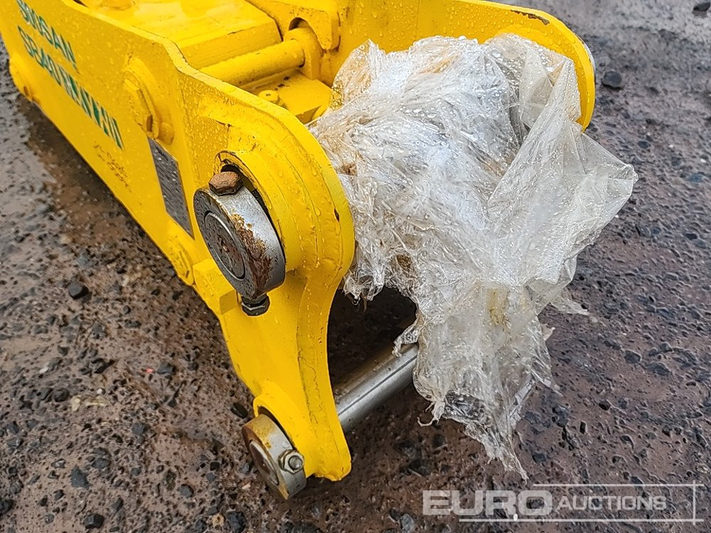 Unused Soosan SB40 - Hydraulic hammer: picture 5 Unused Soosan SB40 - Hydraulic hammer: picture 5