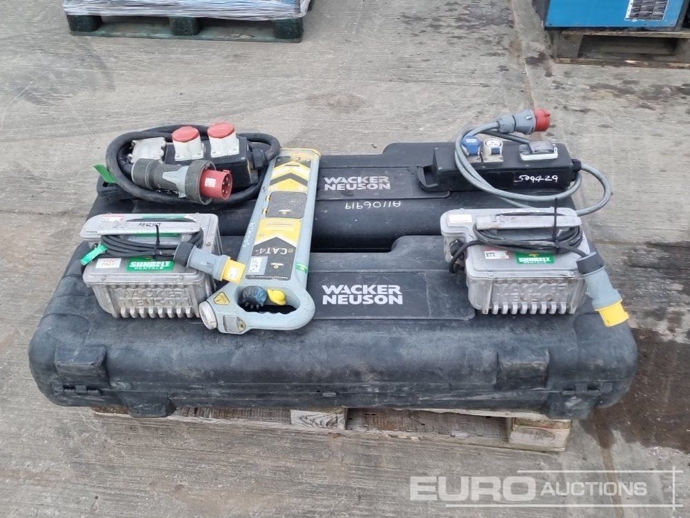 Construction equipment Wacker Neuson Balloon Light & Ballast Battery (2 of), 415 Volt Distribution Cable (2 of), C.A.T 4+ Radio Detector: picture 8