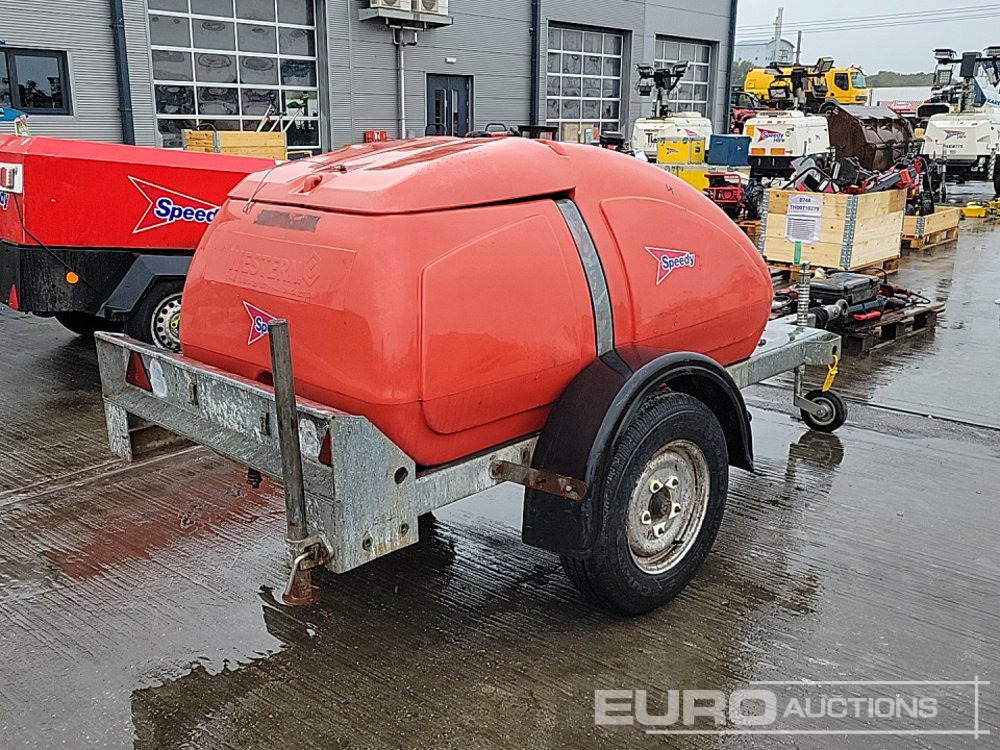 Western Single Axle Plastic Water Bowser - Storage tank: picture 5 Western Single Axle Plastic Water Bowser - Storage tank: picture 5