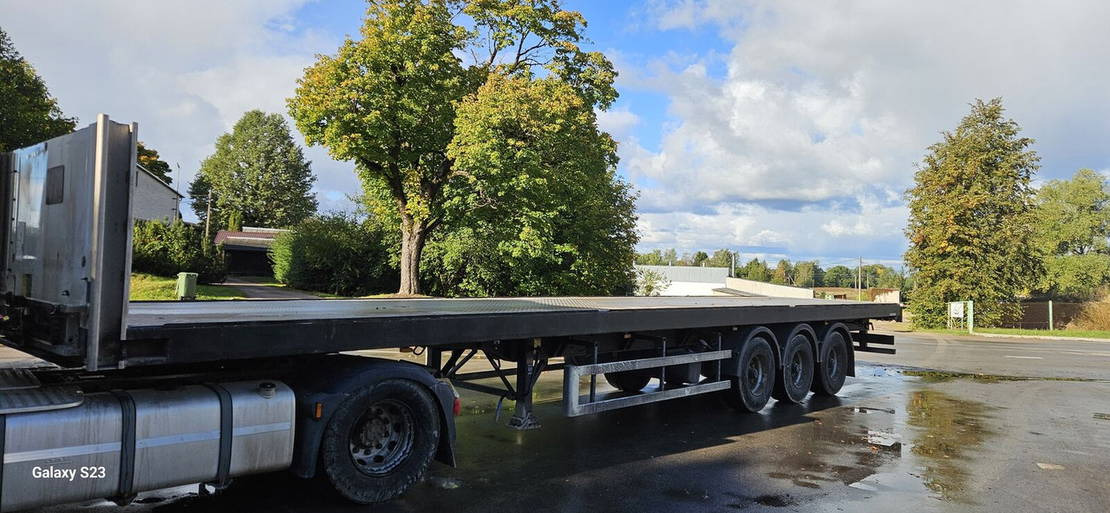 Gray and Adams - Dropside/ Flatbed semi-trailer: picture 1 Gray and Adams - Dropside/ Flatbed semi-trailer: picture 1