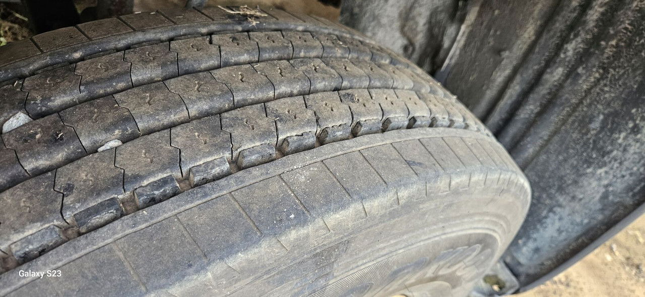 Scania P360 - Concrete mixer truck: picture 3 Scania P360 - Concrete mixer truck: picture 3