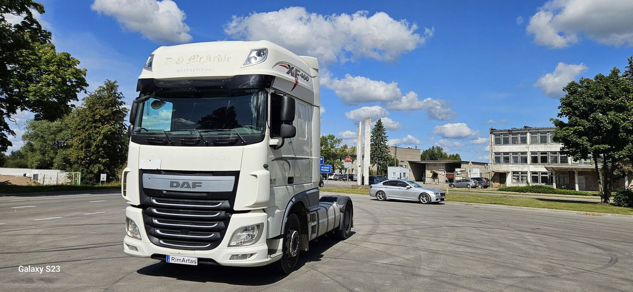 DAF XF 105.460 - Tractor unit: picture 4 DAF XF 105.460 - Tractor unit: picture 4