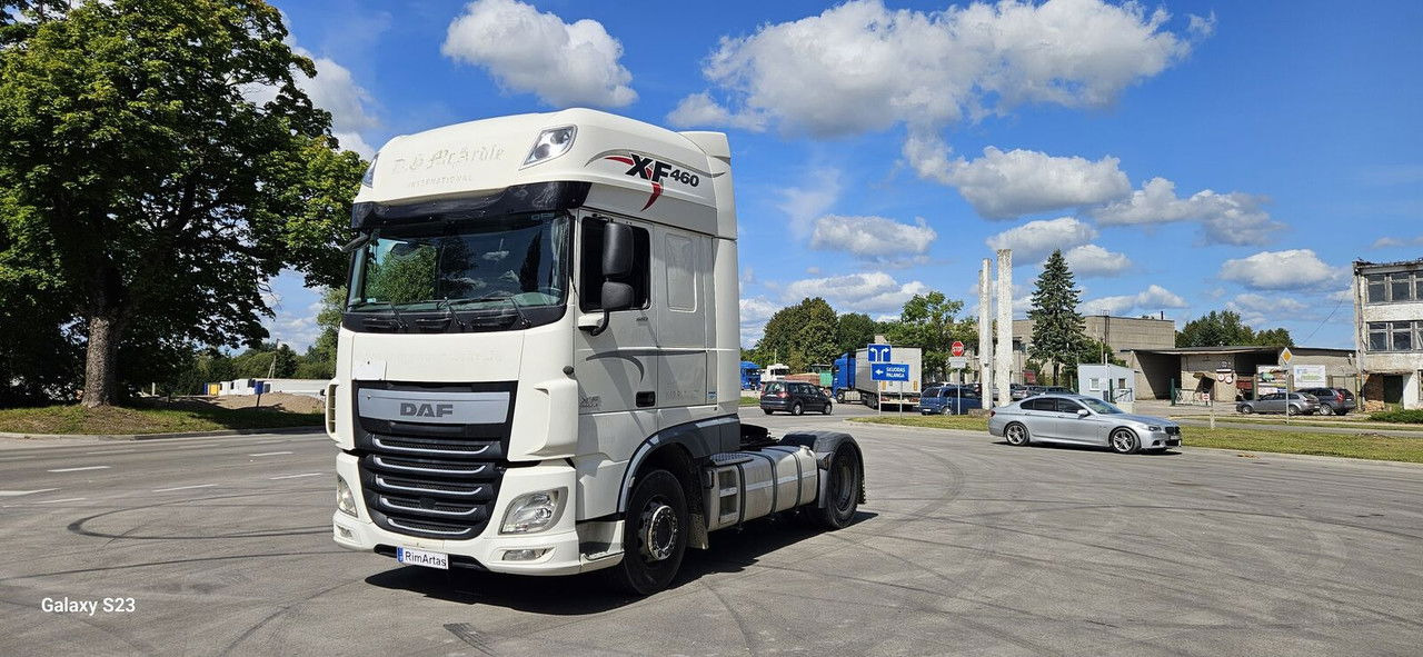 DAF XF 105.460 - Tractor unit: picture 1 DAF XF 105.460 - Tractor unit: picture 1