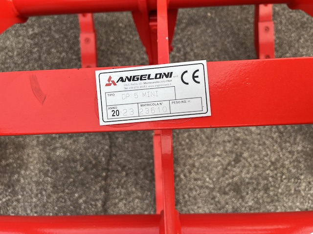 Angeloni DP5 Mini - Subsoiler: picture 3 Angeloni DP5 Mini - Subsoiler: picture 3