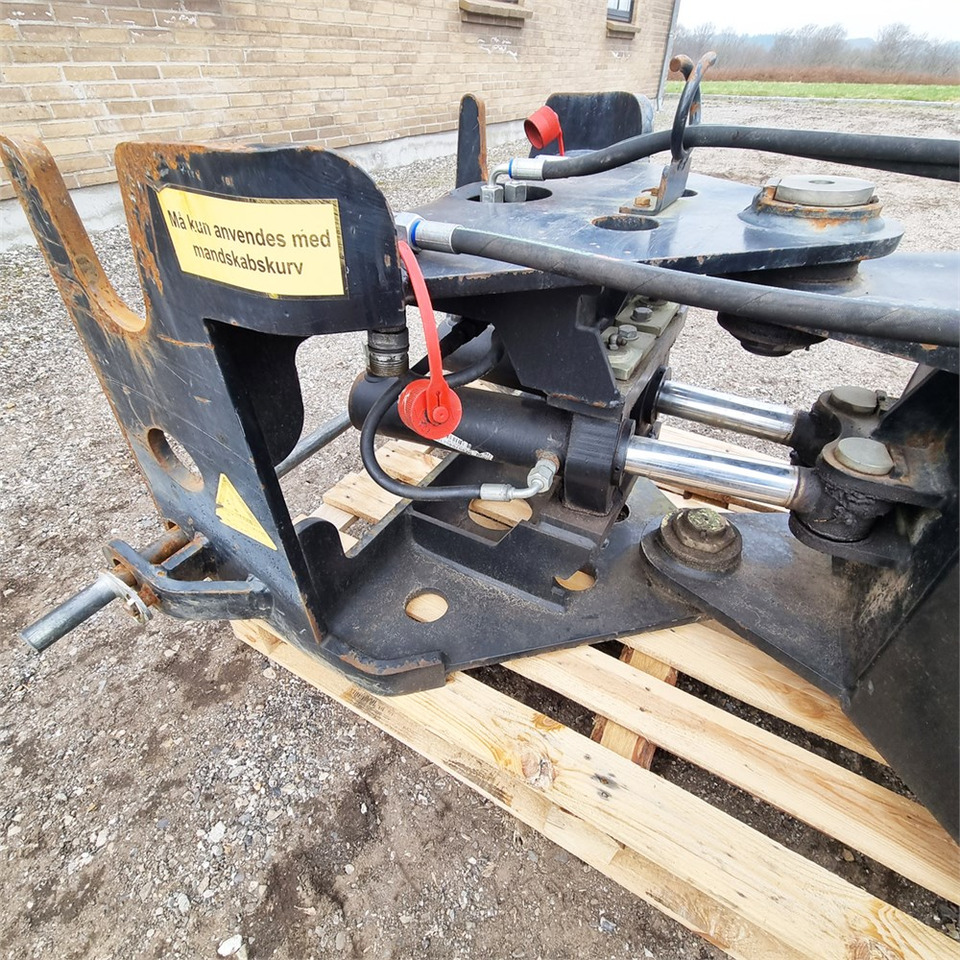 Manitou MYH 180L - Attachment for Telescopic handler: picture 5 Manitou MYH 180L - Attachment for Telescopic handler: picture 5