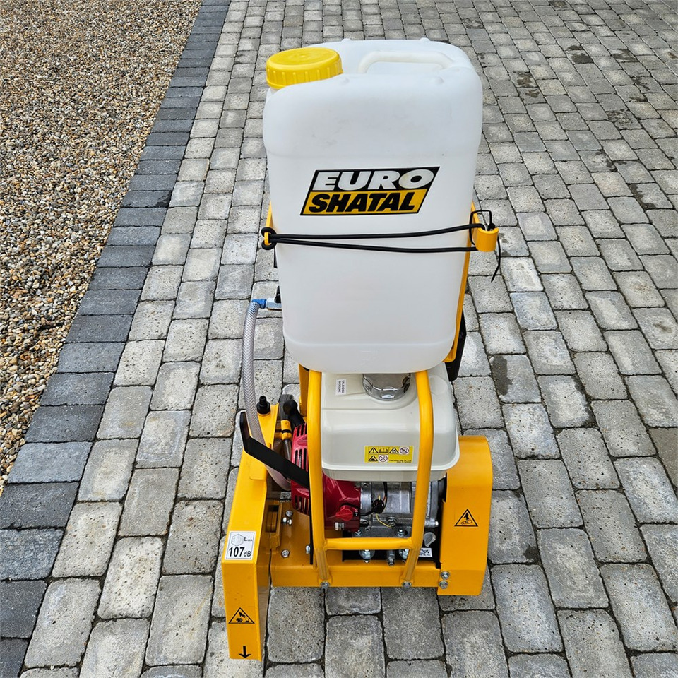 Euro Shatal CS 454M - Asphalt machine: picture 2 Euro Shatal CS 454M - Asphalt machine: picture 2