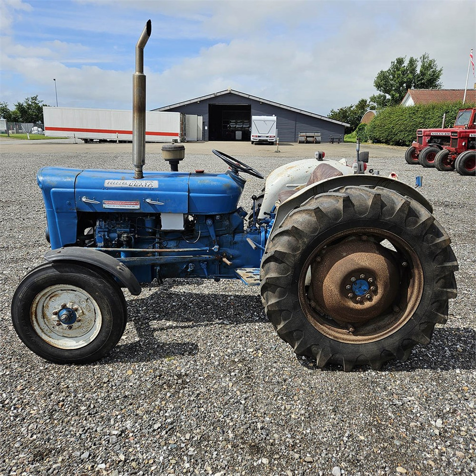 Fordson Super Dexta - Farm tractor: picture 4 Fordson Super Dexta - Farm tractor: picture 4