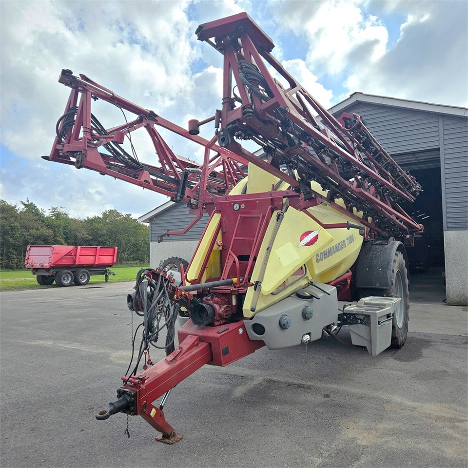 Hardi CM 11 - Sprayer: picture 3 Hardi CM 11 - Sprayer: picture 3