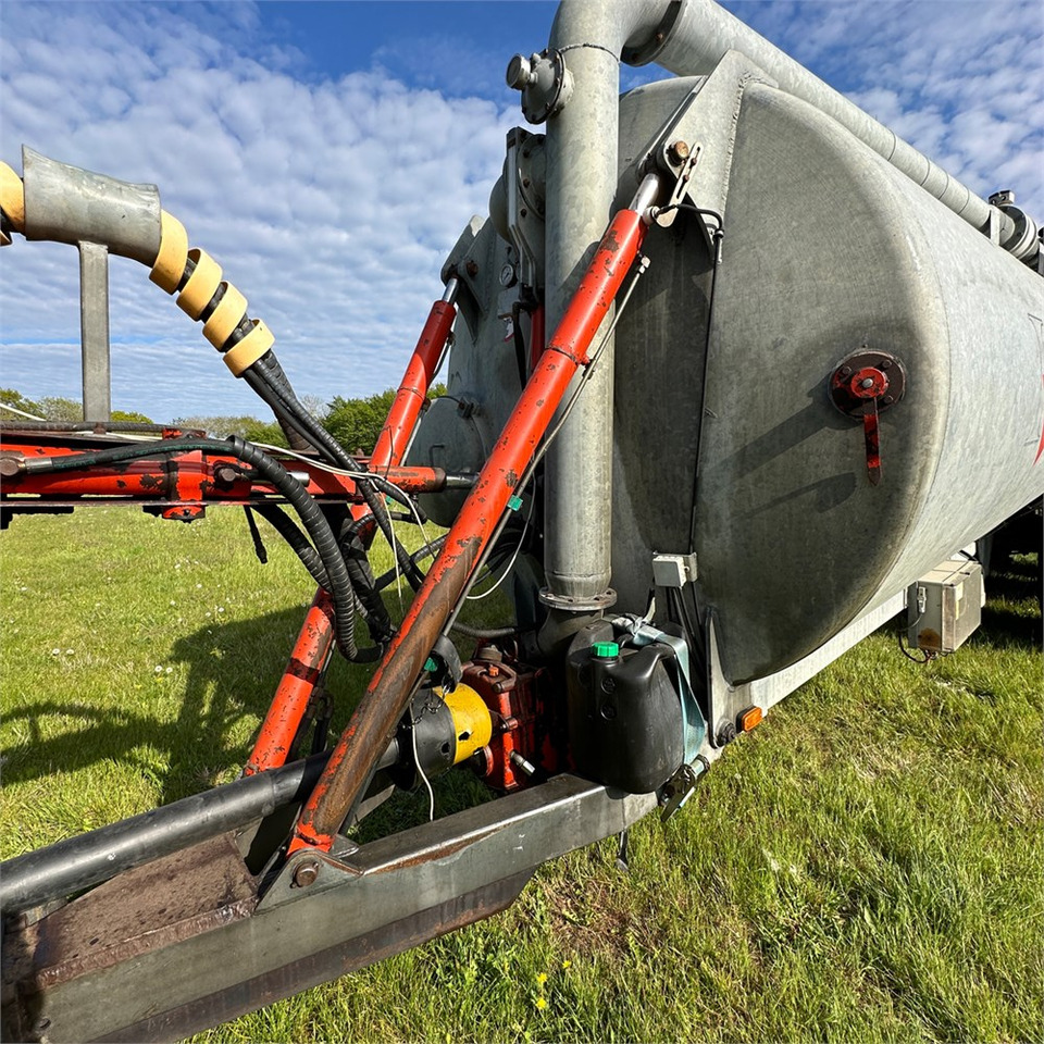 Fertilizing equipment Harsø HV 30: picture 26