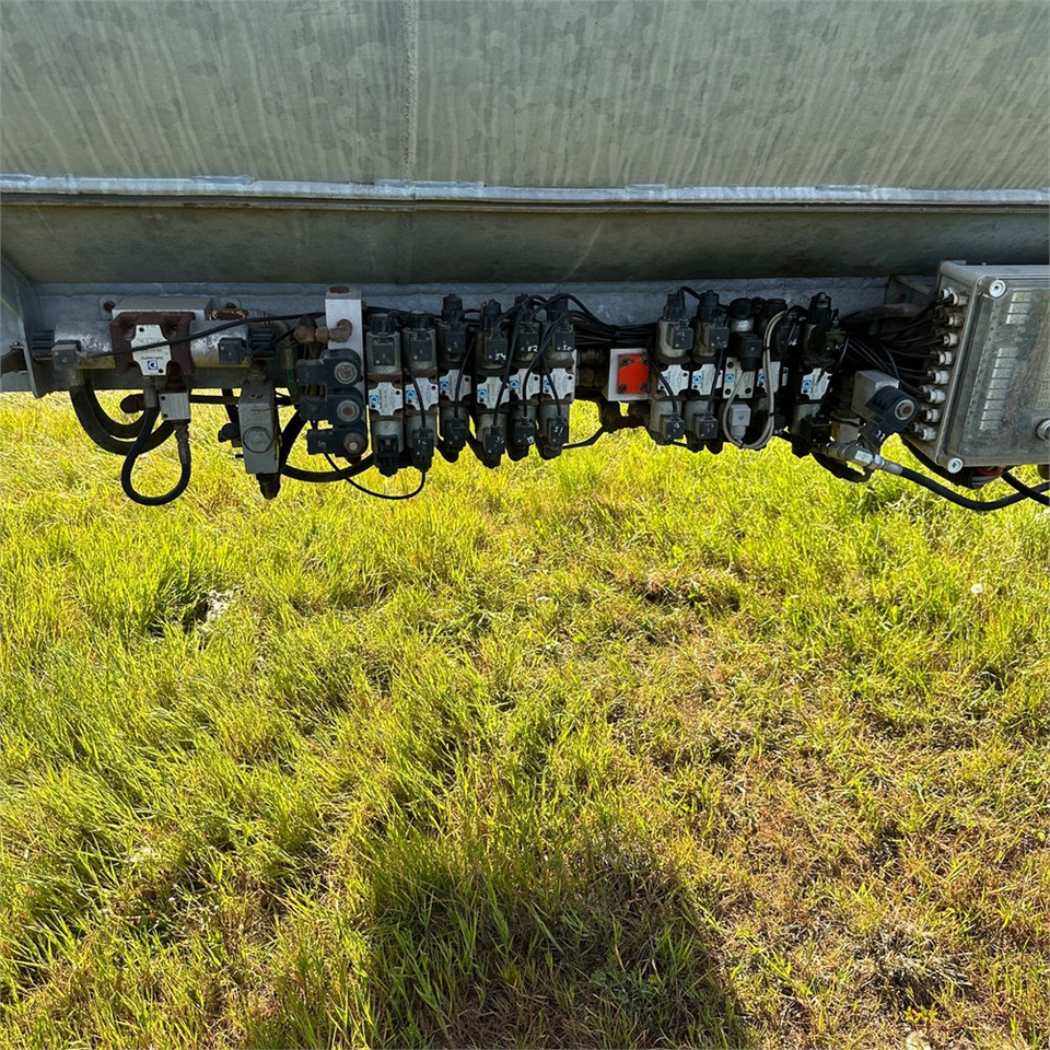 Fertilizing equipment Harsø HV 30: picture 13