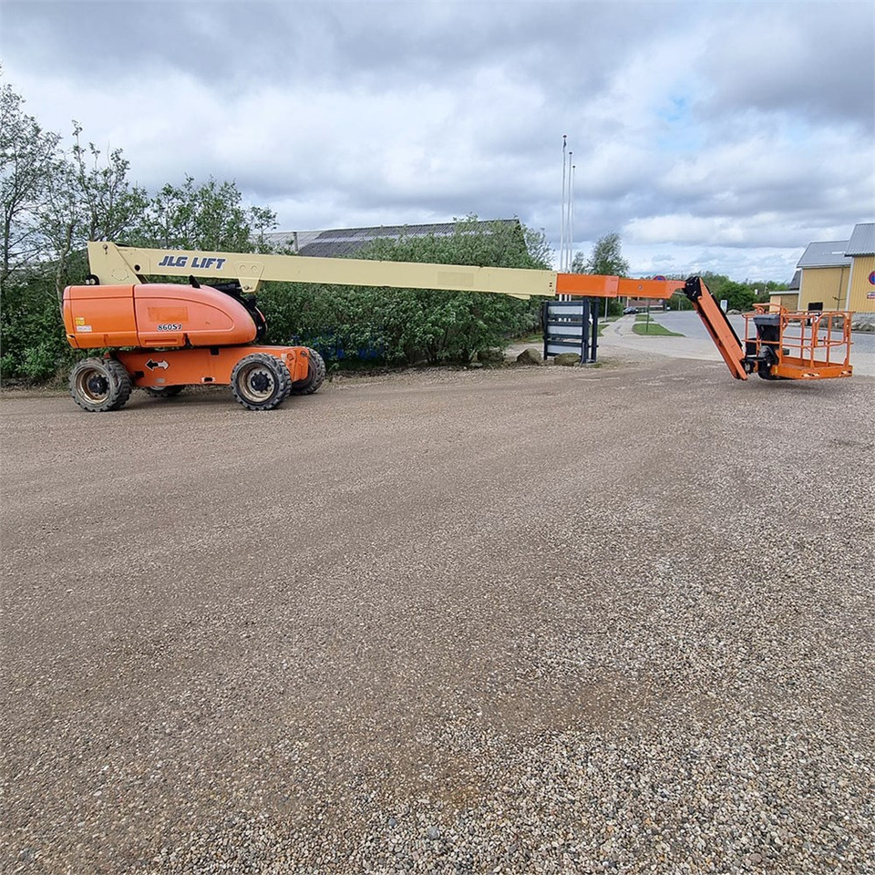 JLG 860 SJ - Telescopic boom: picture 1 JLG 860 SJ - Telescopic boom: picture 1
