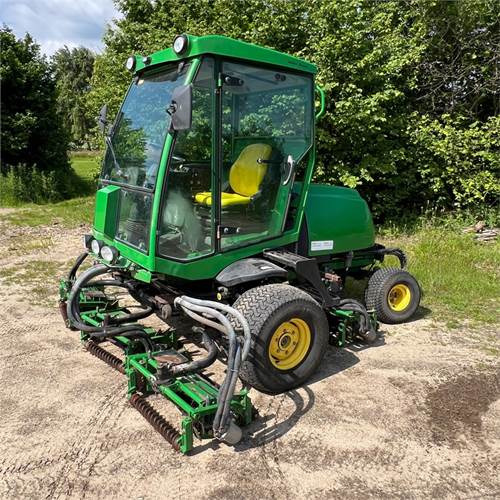 John Deere 8700 PC FM - Garden mower: picture 3 John Deere 8700 PC FM - Garden mower: picture 3