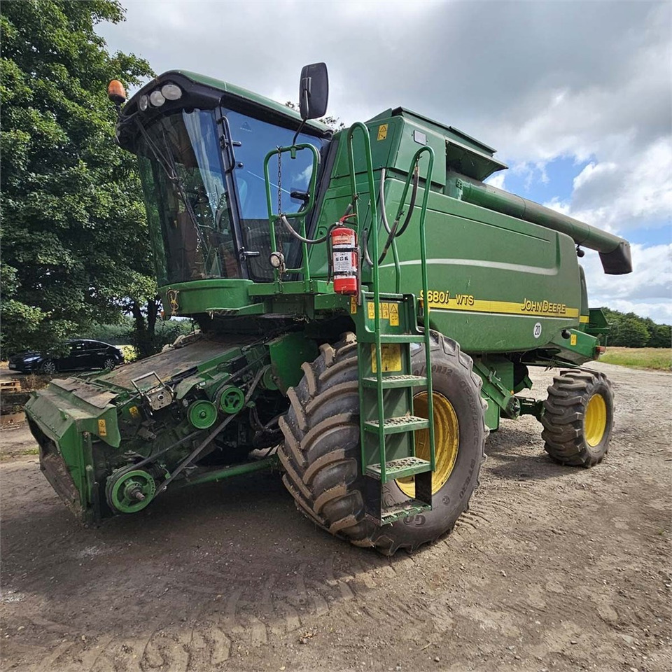 John Deere 9680i WTS - Harvester: picture 2 John Deere 9680i WTS - Harvester: picture 2