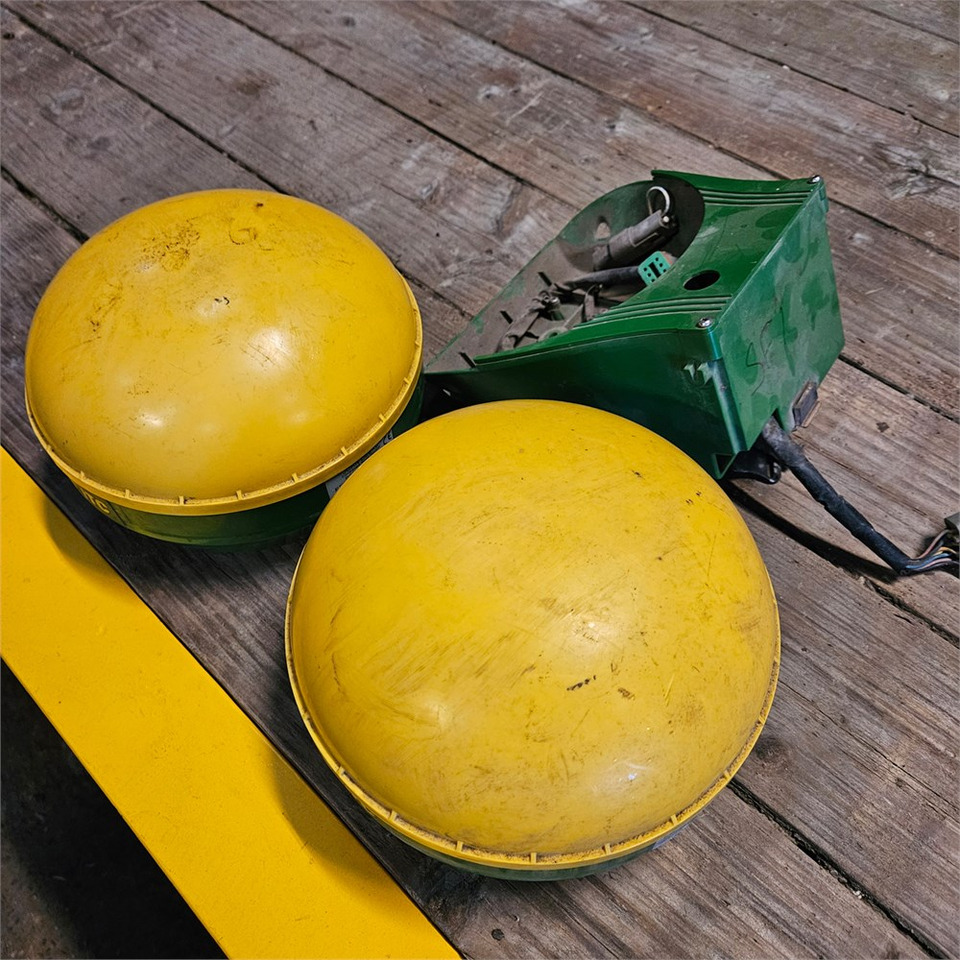 John Deere Starfire ITC - Farm tractor: picture 1 John Deere Starfire ITC - Farm tractor: picture 1